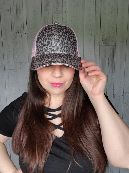 CC Leopard Glitter Ponytail Hat / Pink