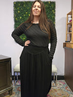 PLUS SIZE V Shape Smocking Long Skirt / Black