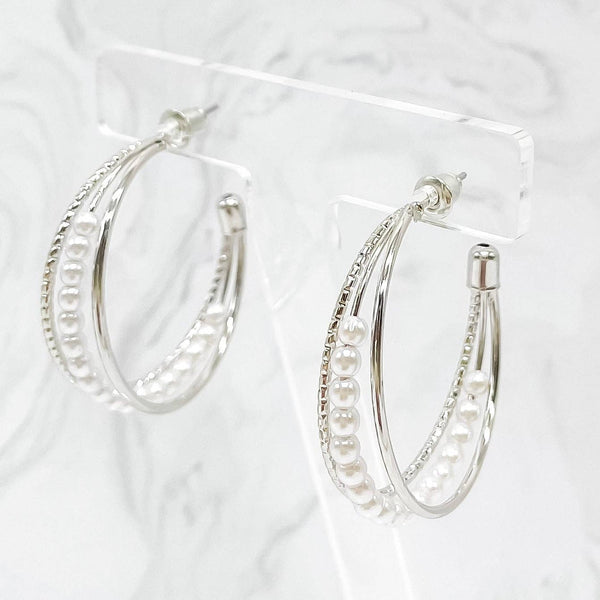 Isabell Hoop Earrings / Silver