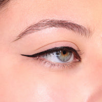 Liquid Liner Micro Tip / Black